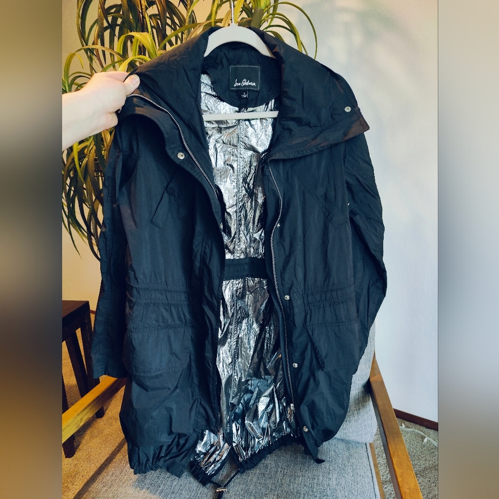 Packable Sam Edelman wind breaker / rain jacket, with hidden hood